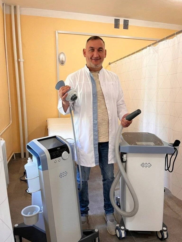 Новий підхід у Клеванській лікарні: реабілітація військових стартуватиме одразу після операційних втручань