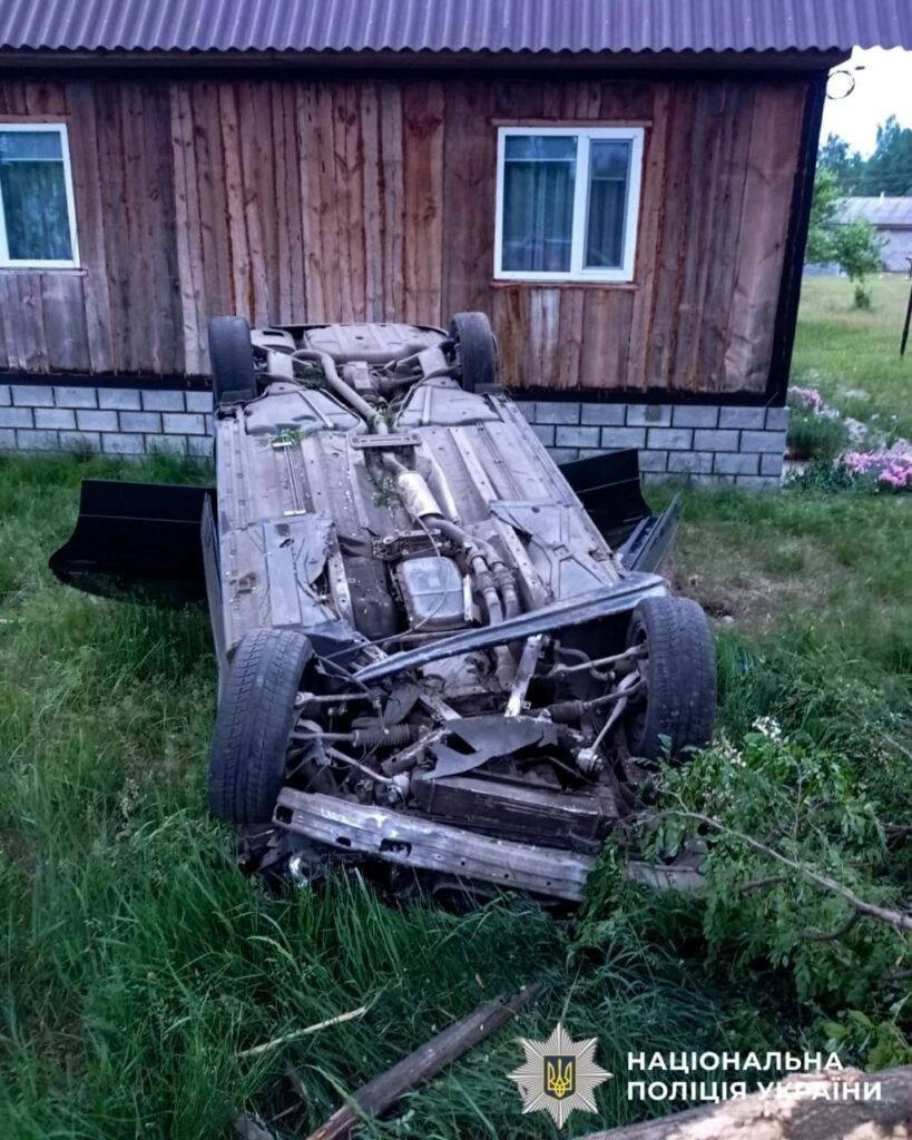 Неповнолітня влаштувала масштабну ДТП на Рокитнівщині