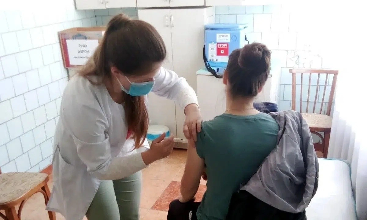 Рівненські медики розпочали масштабний виїзний проєкт для підтримки здоров’я сільських родин