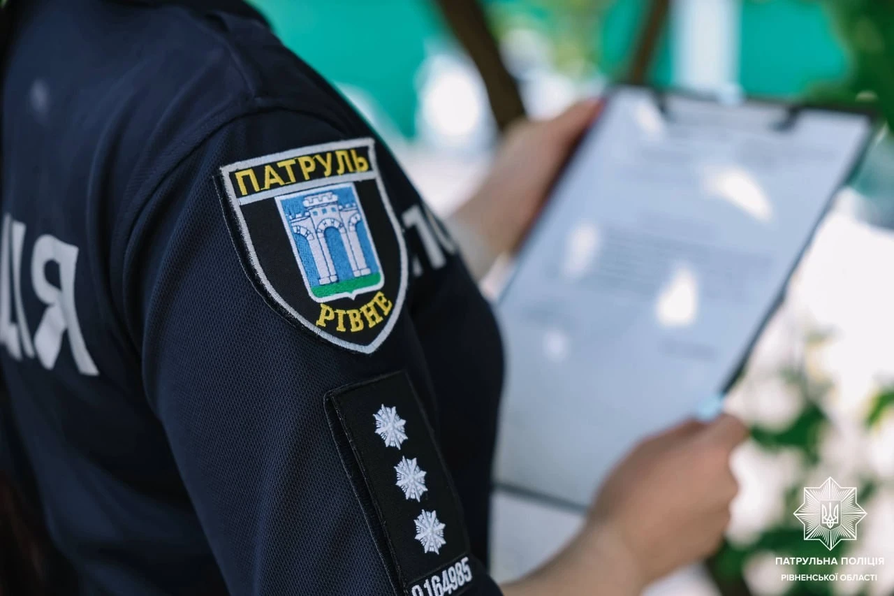 Рівненські патрульні виявили нетверезого кривдника з критичним рівнем алкоголю в крові